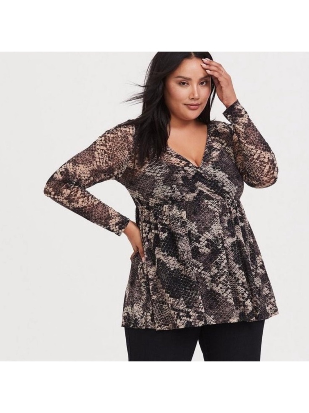Torrid Black Gray Mesh Snake Print Long Sleeve Surplice Tunic Top Size 4X